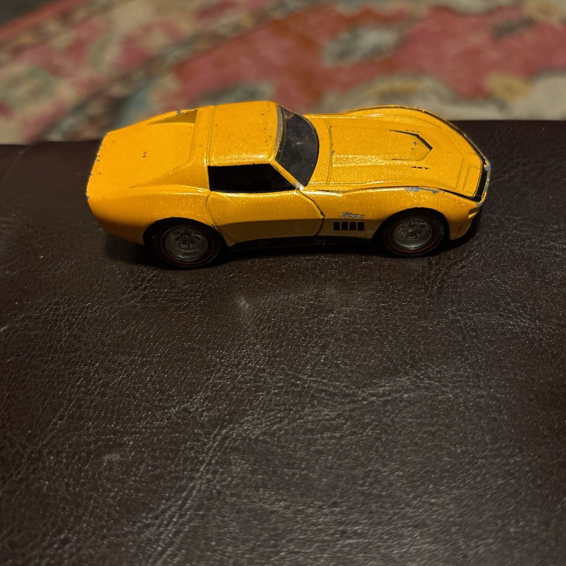 Solido A Century Of Cars 1/43 Scale AFD7(contact info removed) Chevrolet Corvette - Yellow