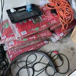 Earth Grow Red Mulch 9 Bags 10$ 