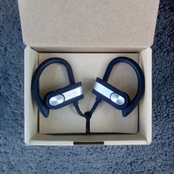 Wired Bluetooth Earbuds 