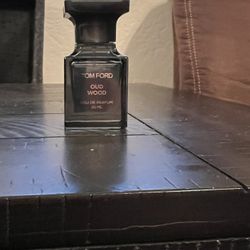 Tom Ford Oud Wood - vintage batch