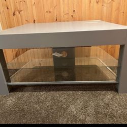 Free TV Stand