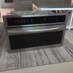 Frigidaire Microwave 