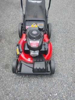 Honda GVC160 Troy Bilt self propelled mower