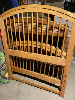 Twin bad frames in great condition