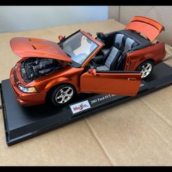 Toy Car Ford Mustang 2003 Toy Car 1/18 New