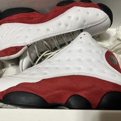 Air Jordan Cherry 13 | Cherry 13s | Size 10.5