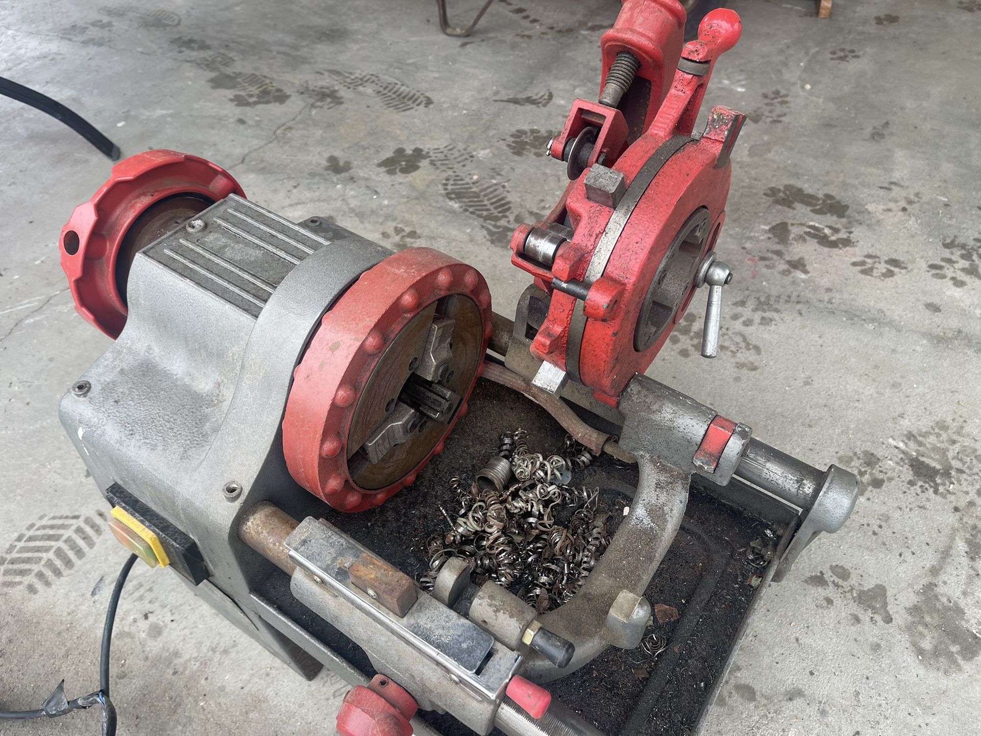 Power Pipe Threader for Sale in Bloomington, CA OfferUp