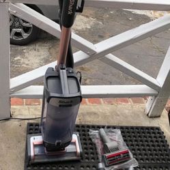 Like new Shark Vacuum With Accessories Tested Works Perfectly when you come ill fully test it for yo