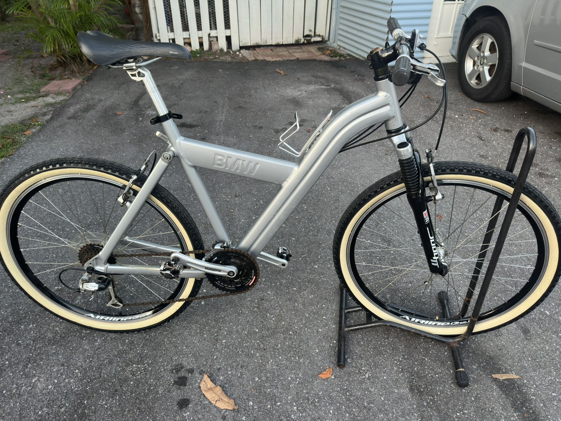 BMW-All Aluminum👌Folding Bike-Shimano Components👌VERY SMOOTH AND FAST BIKE 👍