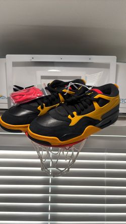 Nike Air Jordan 4 RM Bruce Lee Size 13 NEW