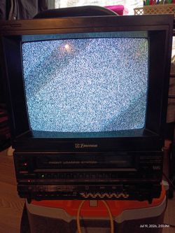 Emerson VCT120 10 inch Color Television