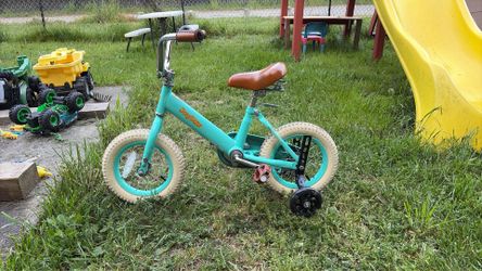 Joy Star Children’s Bike With Training Wheels & Bell