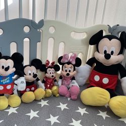Disney Mikey And Minnie Plush Toy Bundle With Great Condition 