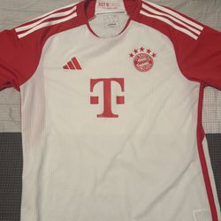 Bayern Munich 23/24 Jersey 