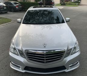 Mercedes Benz - E350 Bluetec 2012