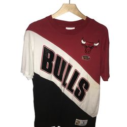 Chicago Bulls Mitchell & Ness Mens Play by Play 1996 NBA Finals T-Shirt Size S