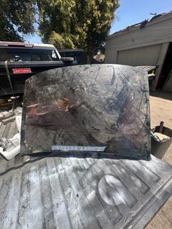 Lexus rear windshield