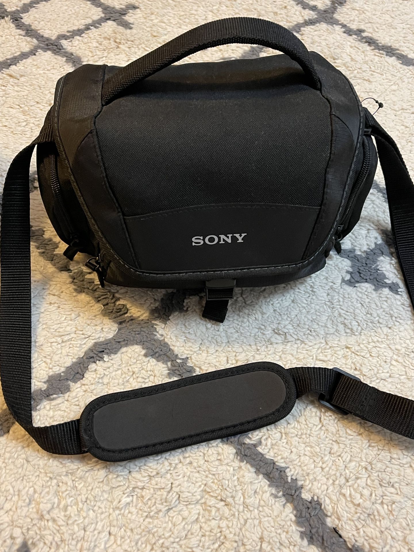 Sony LCDU11 Alpha Camcorder and Camera Soft Carrying Case - Black, Near Mint