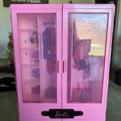 Barbie Toy Closet