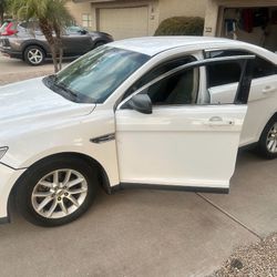 2013 Ford Taurus