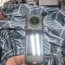 Insta 360 x5