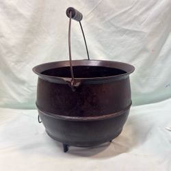 Vintage Griswold ERIE #8 Cast Iron Footed Bulge Pot Cauldron 795 Wood Handle