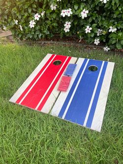 *LIKE NEW* 4x2 Cornhole Game