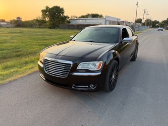 2012 chrysler 300c v8