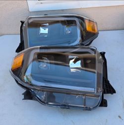14-21 Toyota Tundra LED DRL Projector
Headlights Luces Focos Micas Faros Faroles Headlamps