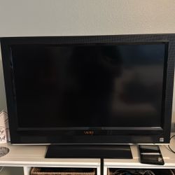 32 Inch Vizio 