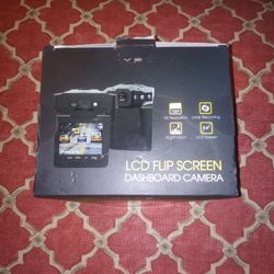 HYPE LCD FLIP SCREEN DASHBOARD CAMERA 