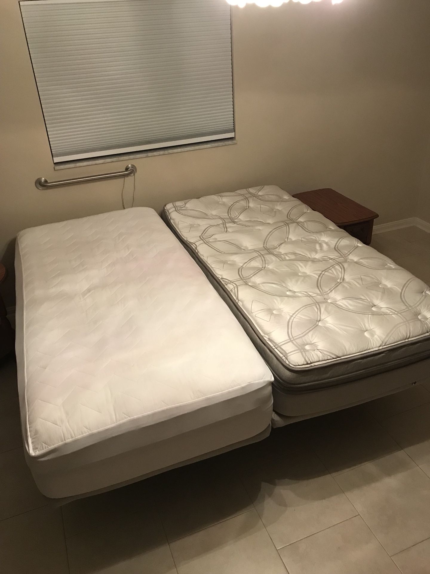 Sleep Number Adjustable Bed - Split King