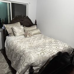 Queen Bed