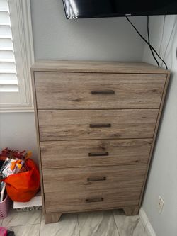 Dresser & night stand