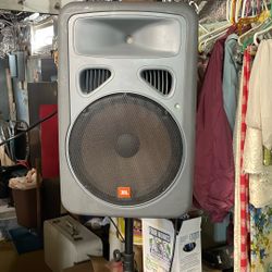 Two JBL Eon15 Speakers, Stands & 8ch Mixer