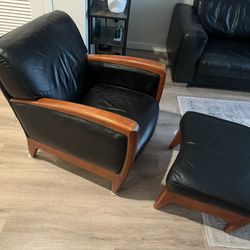 Sam Moore Leather Chair And Ottoman 