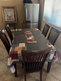 Dining Table with 6 Chairs