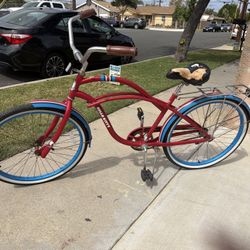 Hello Kitty anniversary cruiser 