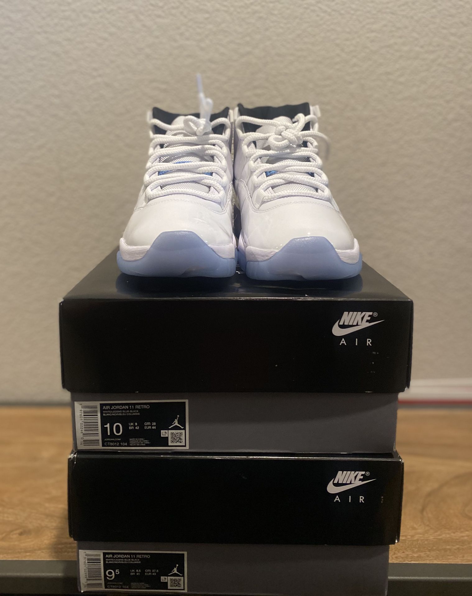 Jordan 11 White