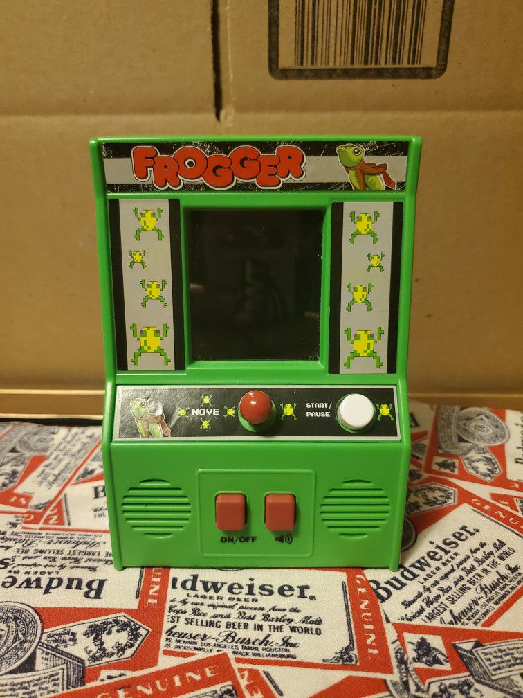 Mini   frogger arcade
