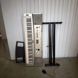 Yamaha YPG-235 76-Key Digital Piano Keyboard + Stand