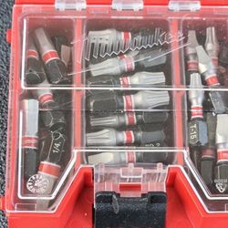 Milwaukee 30 Piece Bit Box 