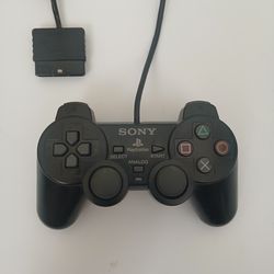 2 PS2 controllers
