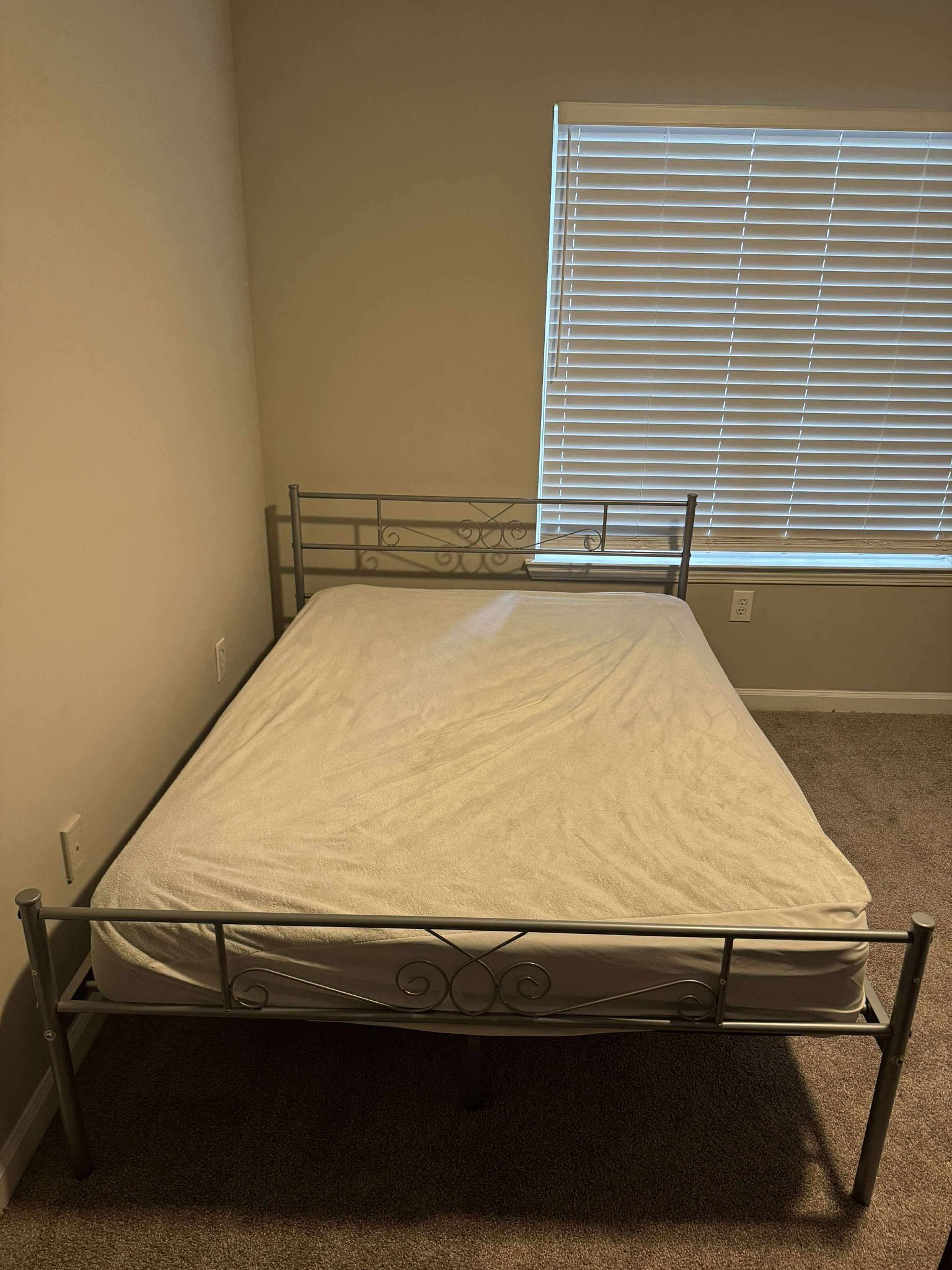 Full Size Bed Frame And Mattress