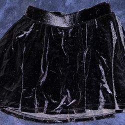 Women’s/Girls Sonoma Black Velvet Skirt Size 6
