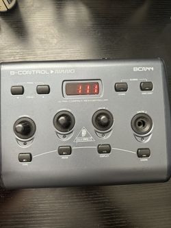 Behringer BCN44 Compact Midi Controller