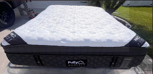 Puffy Monarch Mattress, Queen, Like New, Perfect Condition