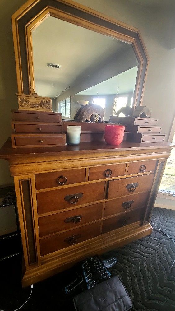 Dresser Chest Of Drawers Bedroom Furniture With Mirror