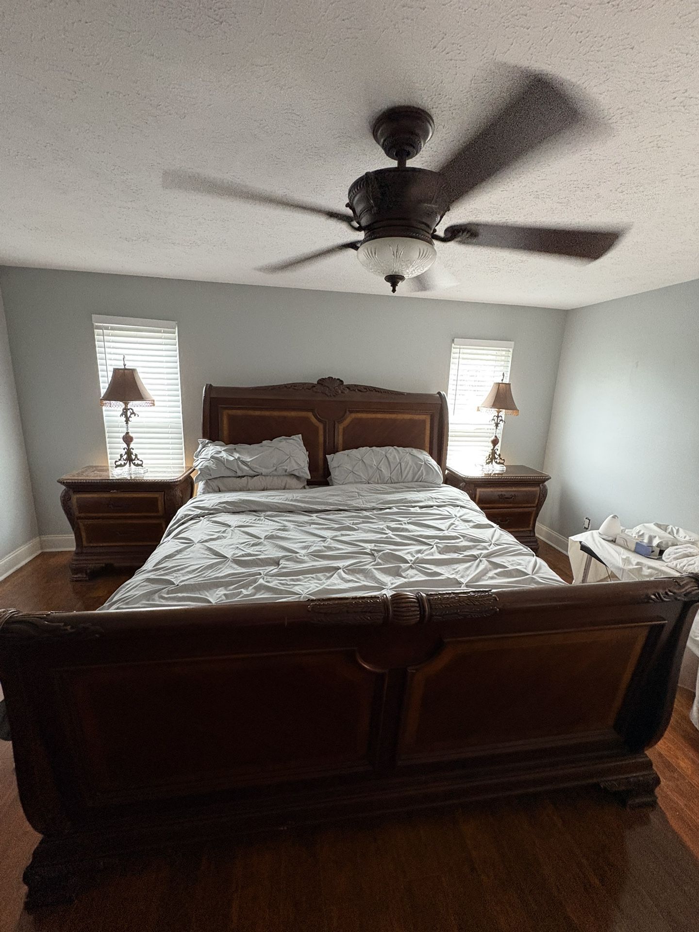 King Bedroom Set Solid Cherry Oak