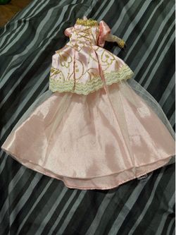 Barbie Disney’s Princess Rapunzel Pink Satin Beautiful Medieval Gown / Dress